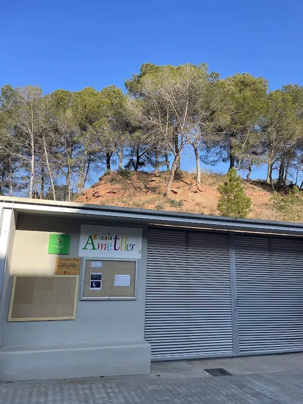 Escola Ametllers