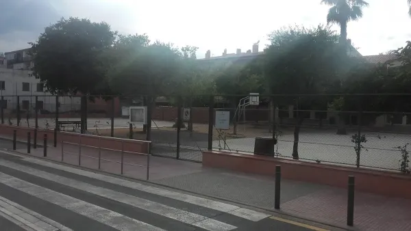 Escola Llevantí De Mar