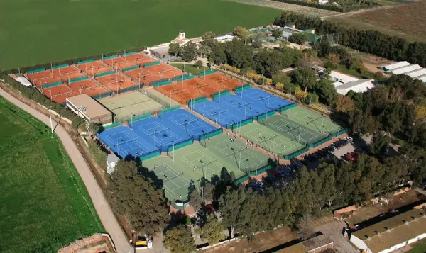 Emilio Sánchez American School