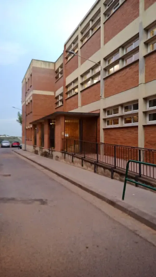 Escola La Romànica