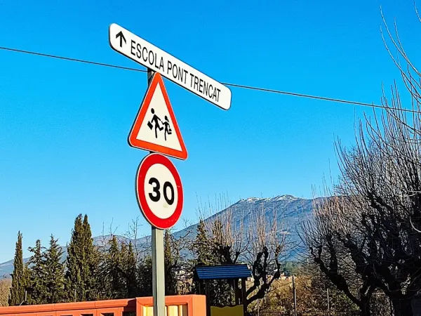 Escola Del Pont Trencat - Zer Baix Montseny
