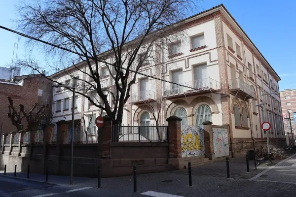 Escola De Pràctiques I