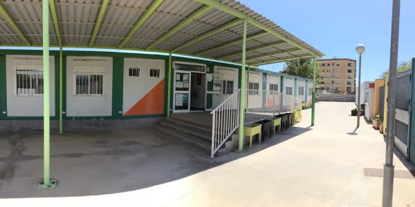 Escola Santa Coloma