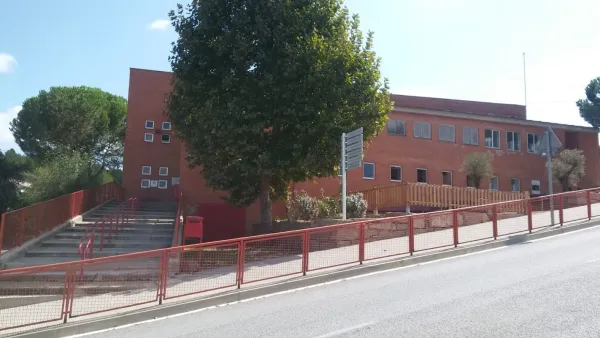 Escola Joan De Palà - Zer El Cardener