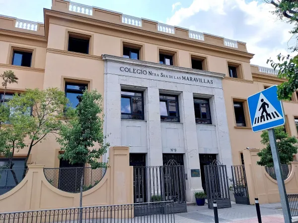 Nuestra Señora De Las Maravillas