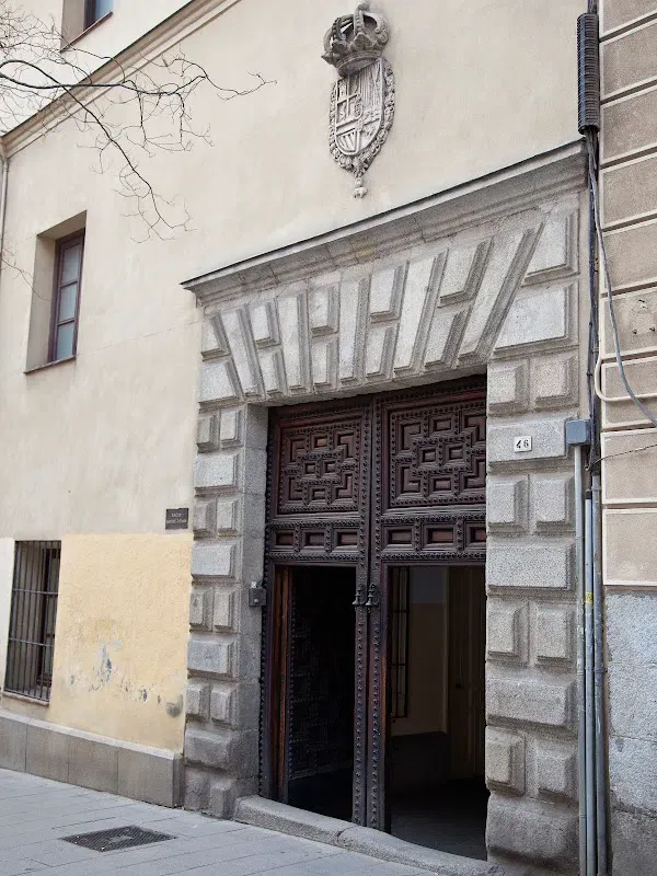 Real Colegio Santa Isabel-La Asuncion