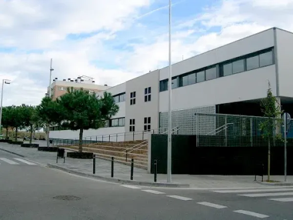 Escola Montserrat Solà