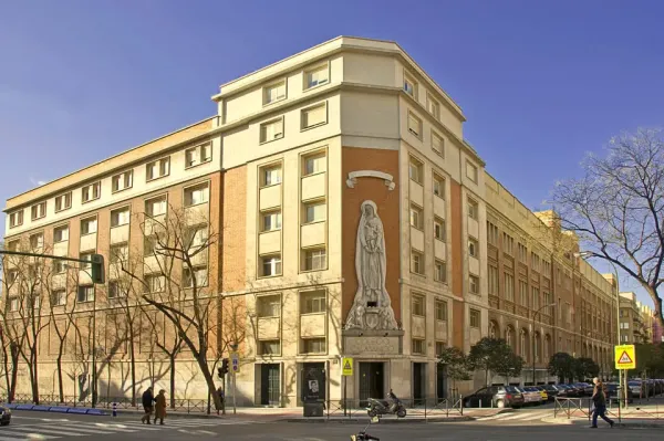 Calasancio Nuestra Señora De Las Escuelas Pias