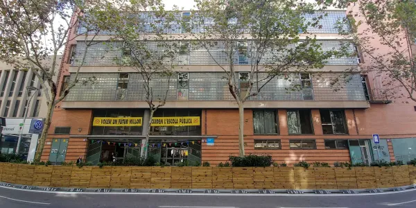 Escola Auró