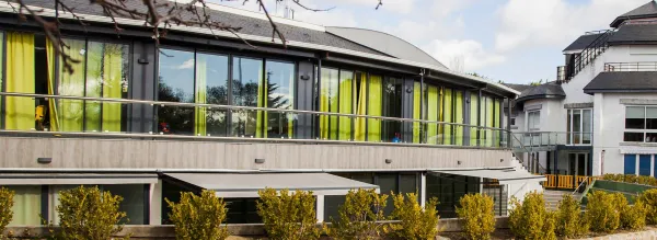 British Montessori (Británico)