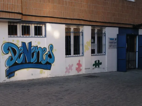 Denenes